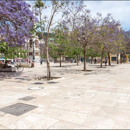 Merced10 3E مالقة المظهر الخارجي الصورة